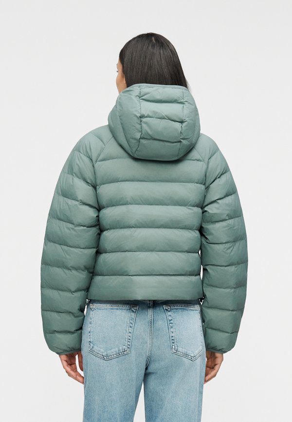 Calvin Klein Jeans LIGHTWEIGHT QUILTED JACKET PACKA