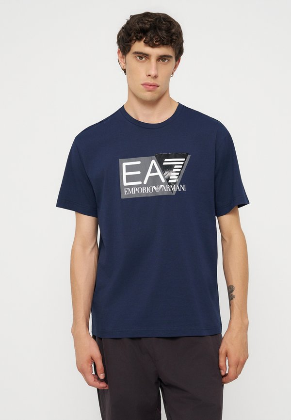 EA7 Emporio Armani