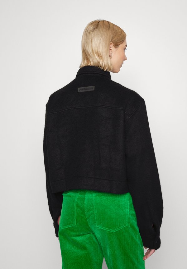 Pegador MILL CROPPED