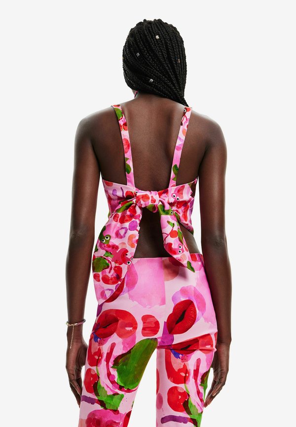 Desigual DESIGNED BY M. CHRISTIAN LACROIX