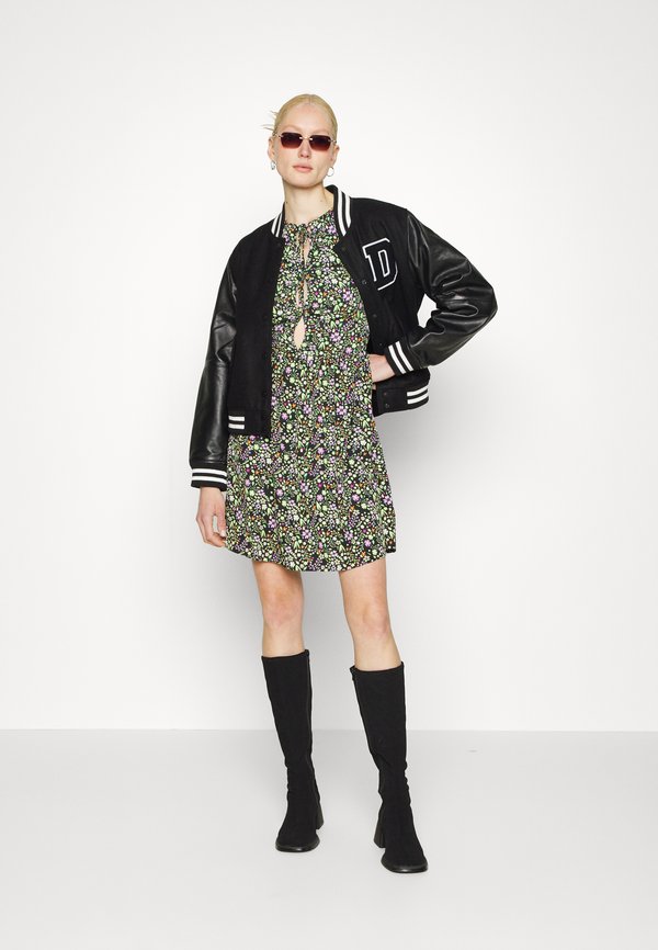 Noisy May Tall NMDEVON CUT OUT SHORT DRESS