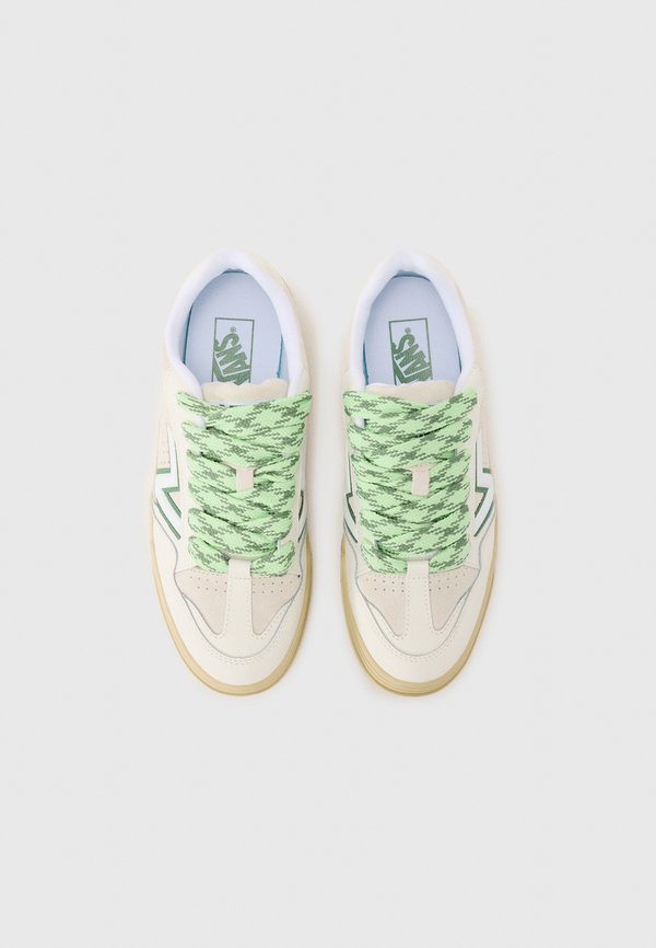 Vans UPLAND