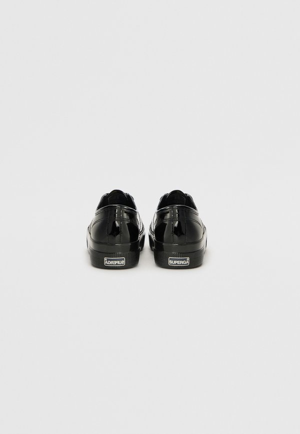Superga