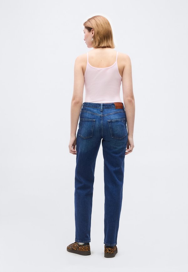 Tommy Jeans WHISKERED LOW RISE STRAIGHT LEG JEANS