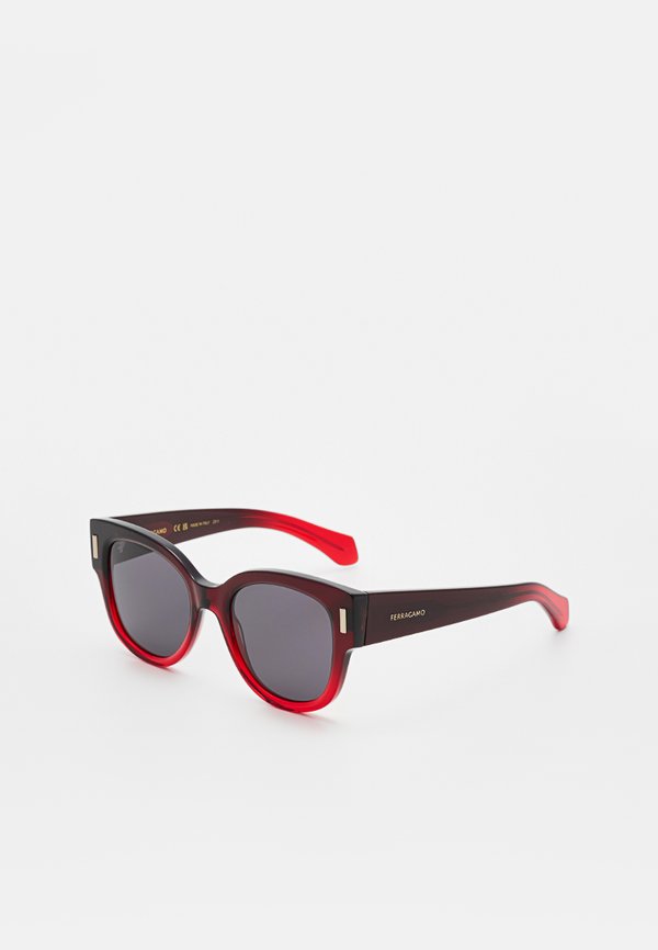 FERRAGAMO