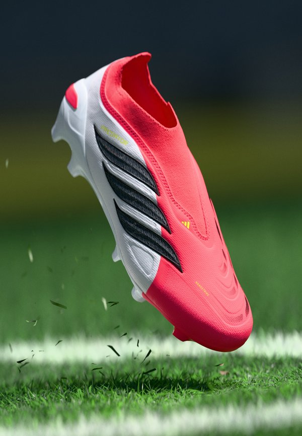 adidas Performance PREDATOR LEAGUE LACELESS - Firm-ground football boots - lucid red/core black/footwear white