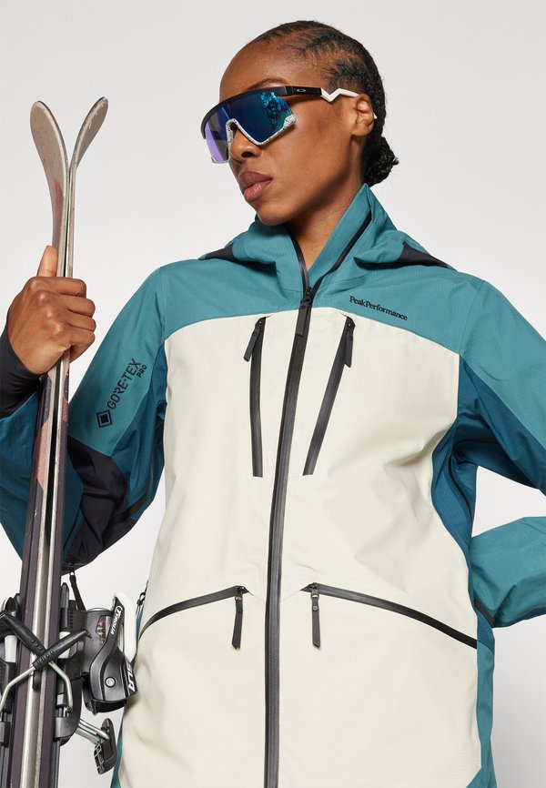 Peak Performance VERTICAL GORE-TEX PRO JACKET