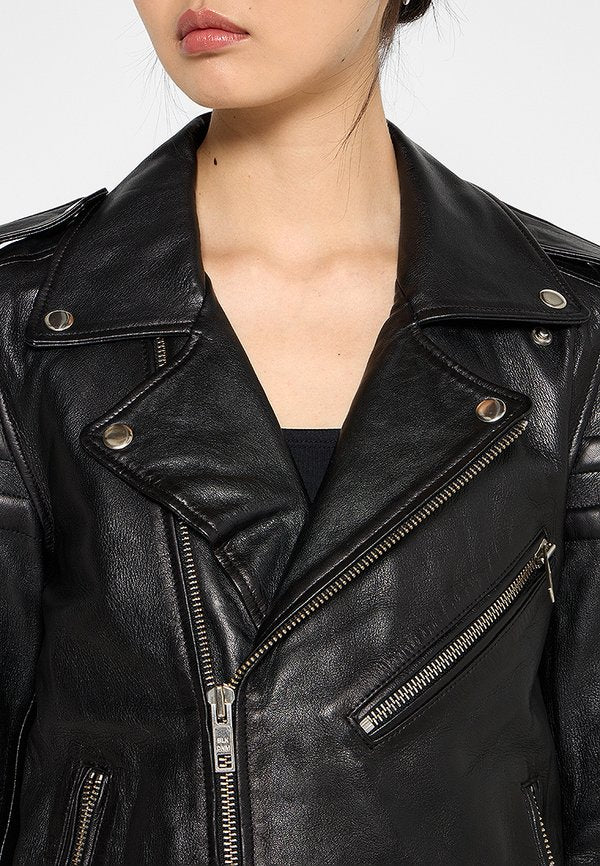 BLK DNM