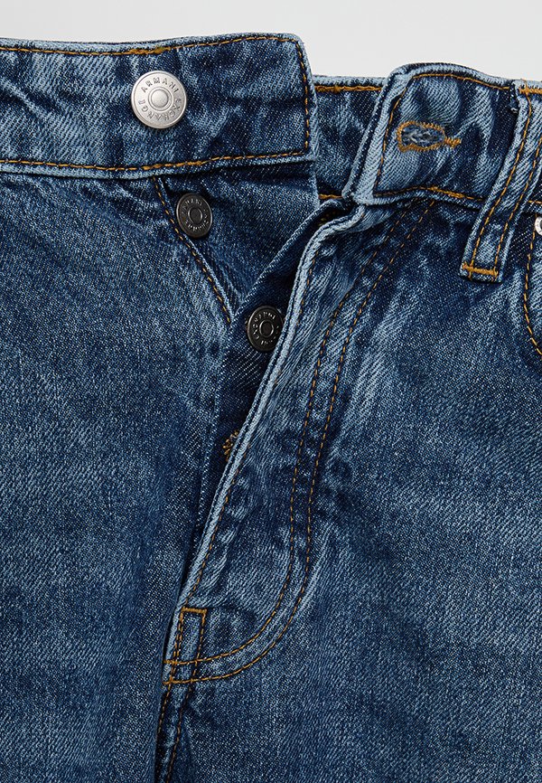 Armani Exchange