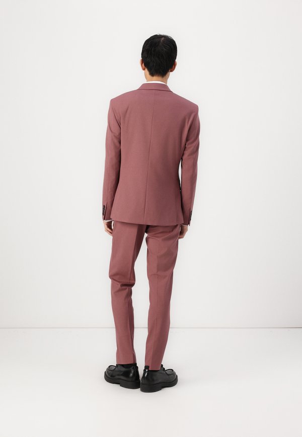 Isaac Dewhirst NOTCH SUIT SLIM