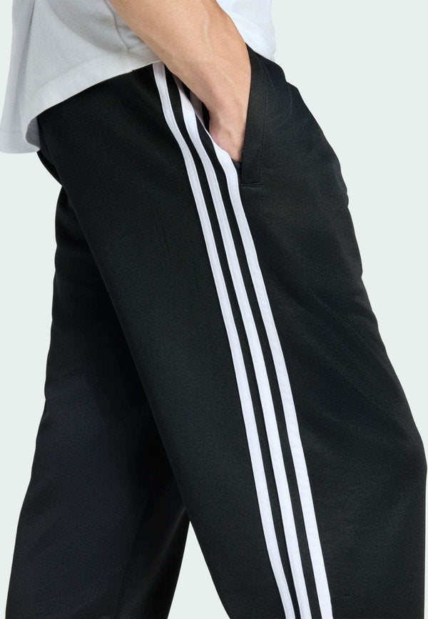 adidas Originals REGULAR FIT
