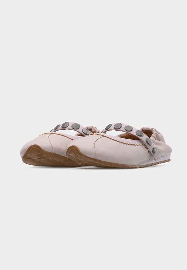 Steve Madden ANAYA