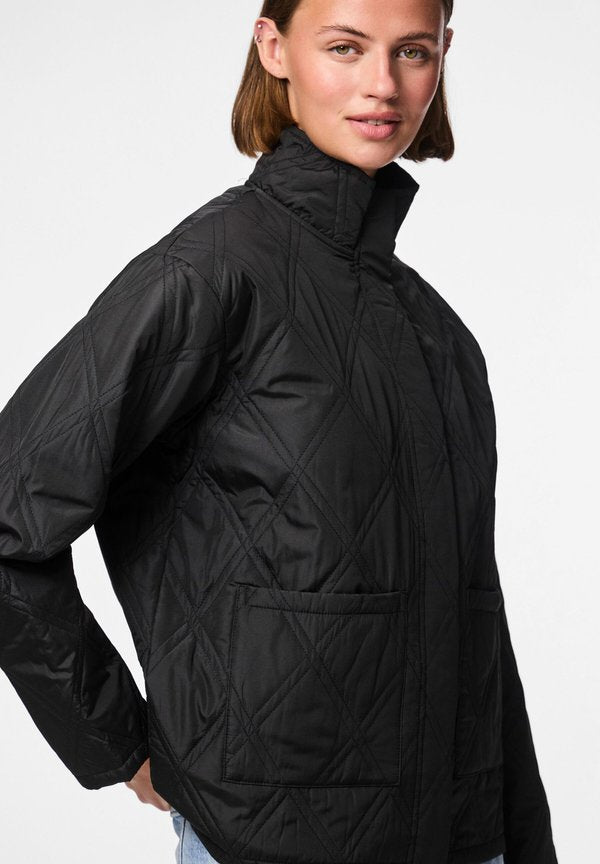 Pieces Quilted PCMISTA