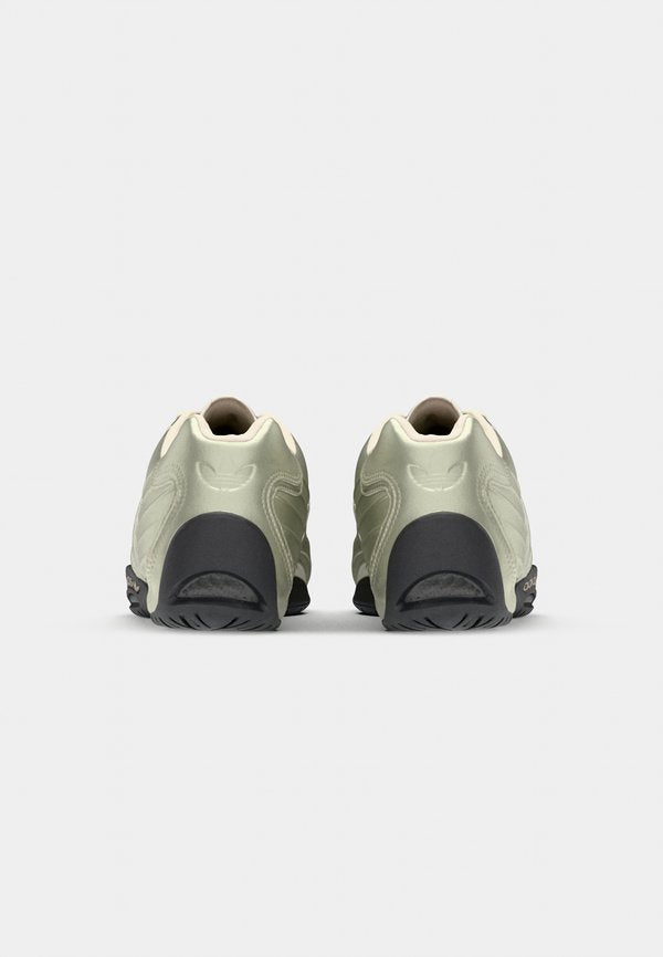 adidas Originals ADIRACER