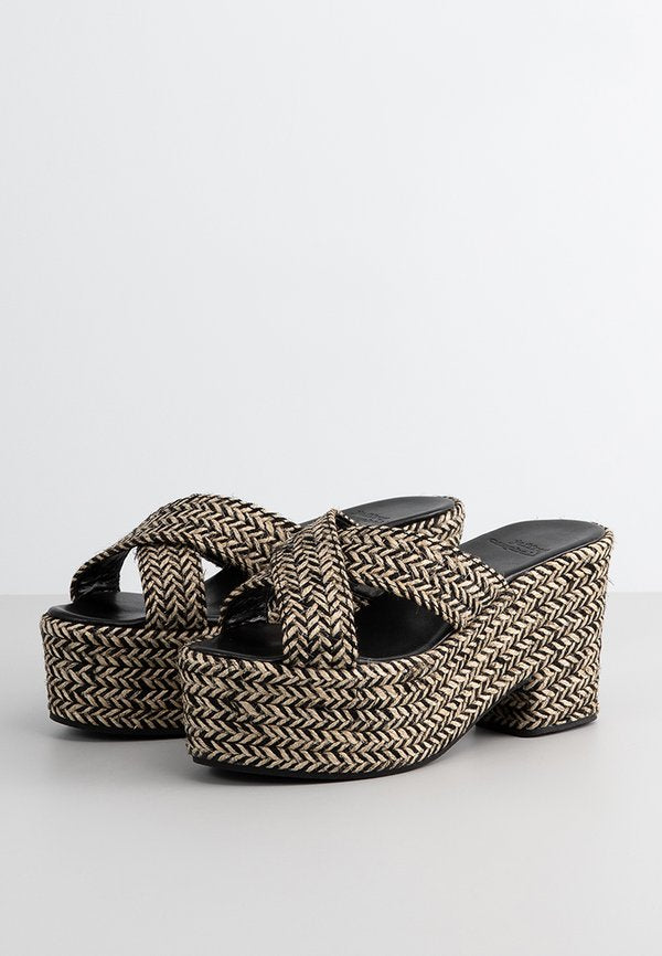 Jeffrey Campbell ISIDORE