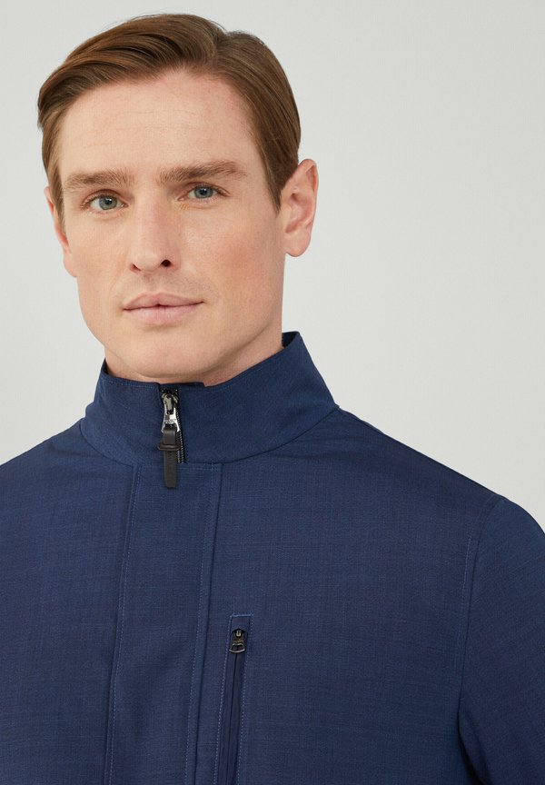 Hackett London