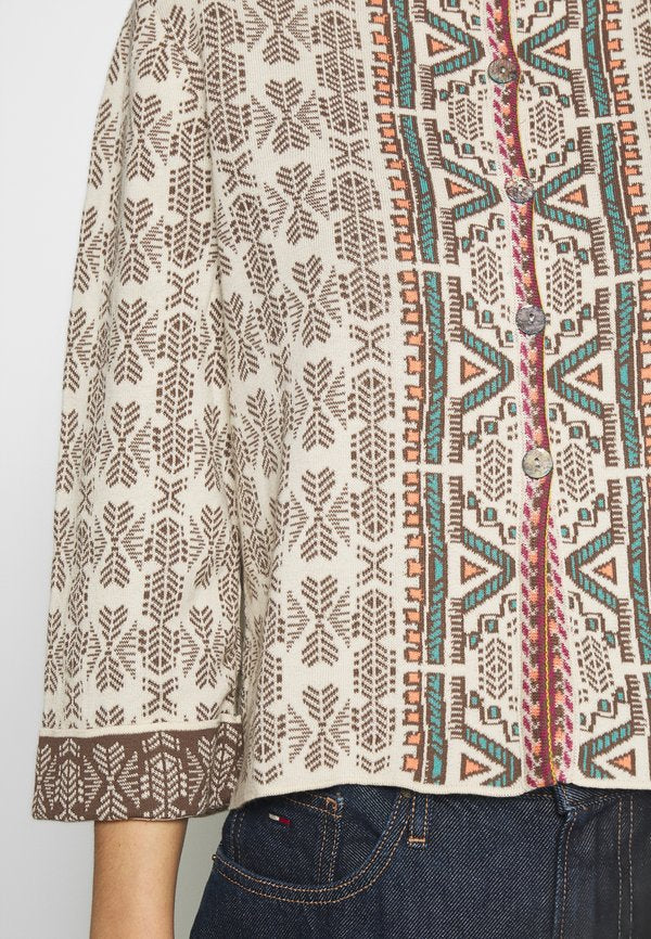 Ivko GEOMETRIC PATTERN