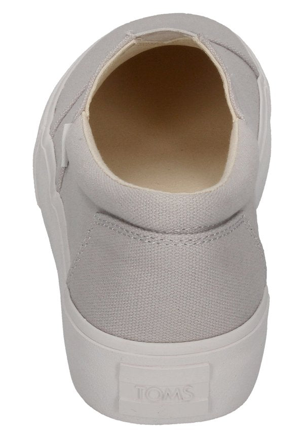 TOMS FENIX