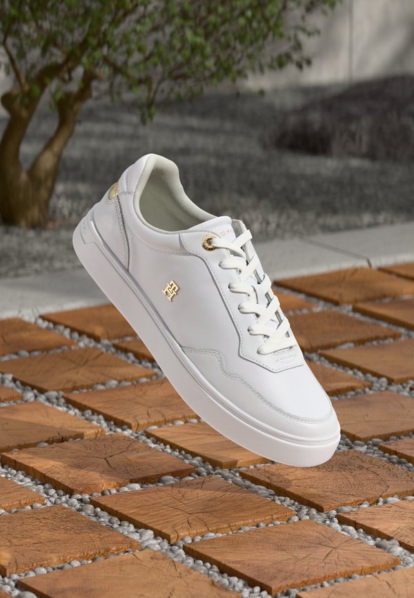 Tommy Hilfiger ESSENTIAL ELEVATED COURT