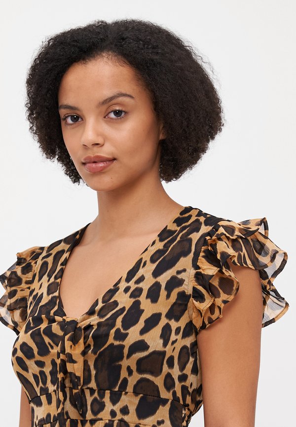 ONLY Petite ONLASTA LIFE PEEKABOO DRESS