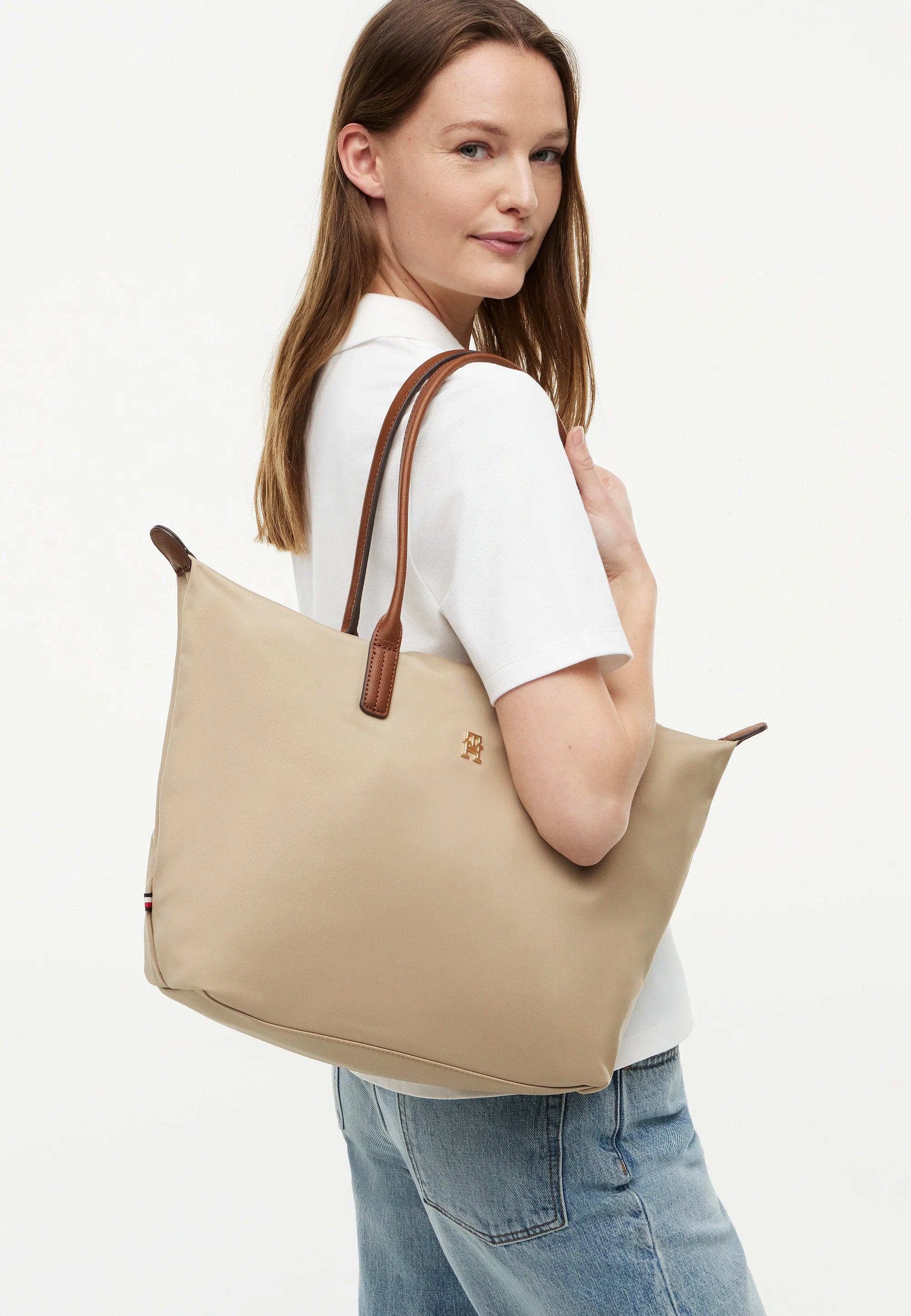 Tommy Hilfiger Tommy Hilfiger POPETTE TOTE - Tote bag - sandalwood