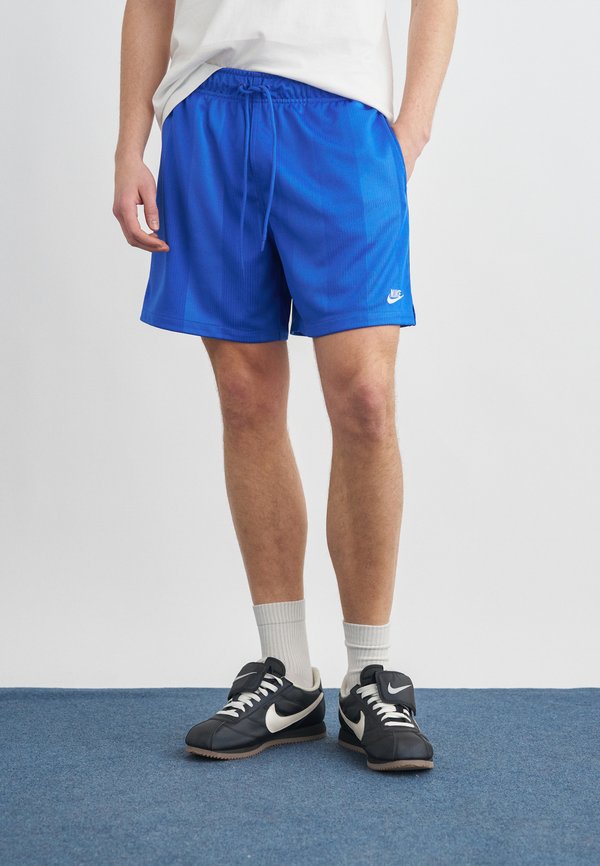 Nike Sportswear CLUB FLOW