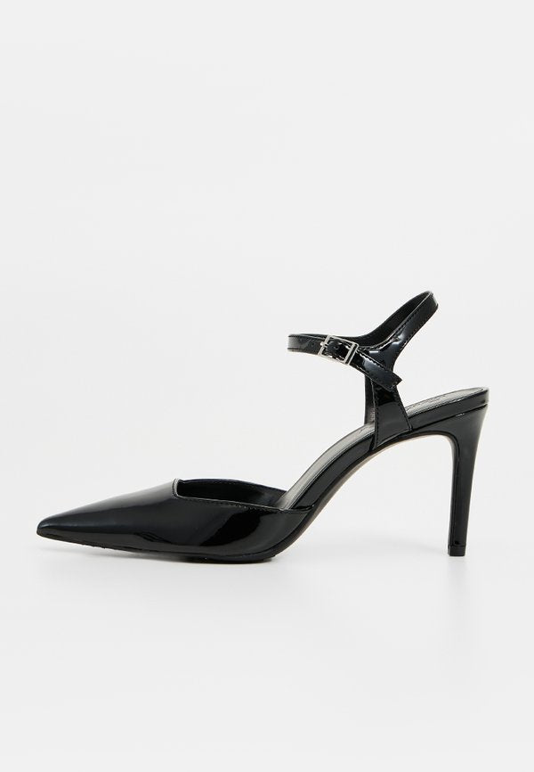 DKNY MAZEY