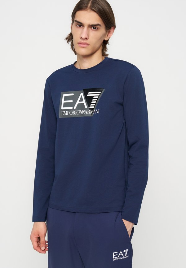 EA7 Emporio Armani