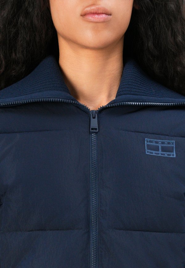 Tommy Jeans CROP DETAIL PUFFER