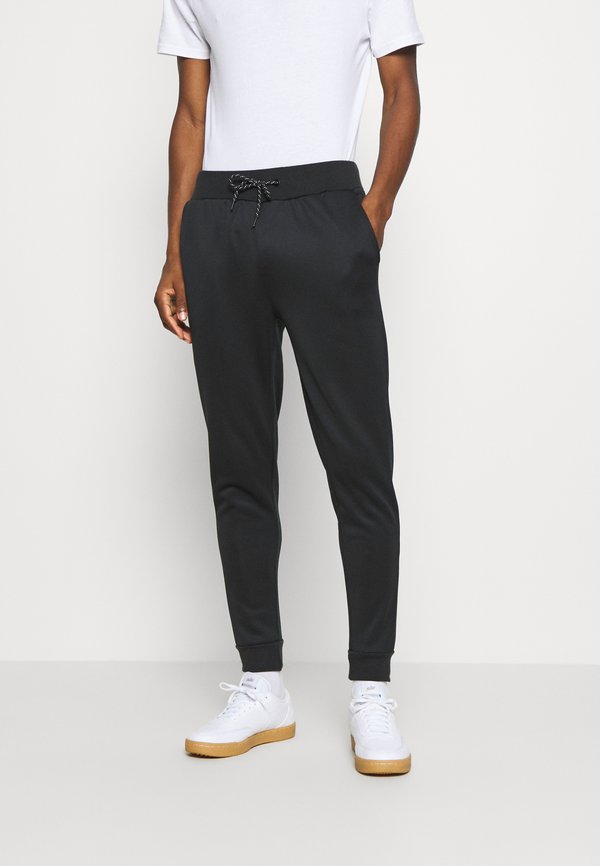 Pier One by Zalando