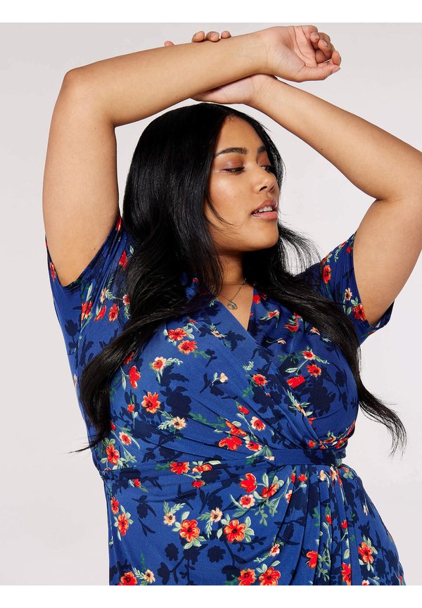 Apricot CURVE FLORAL