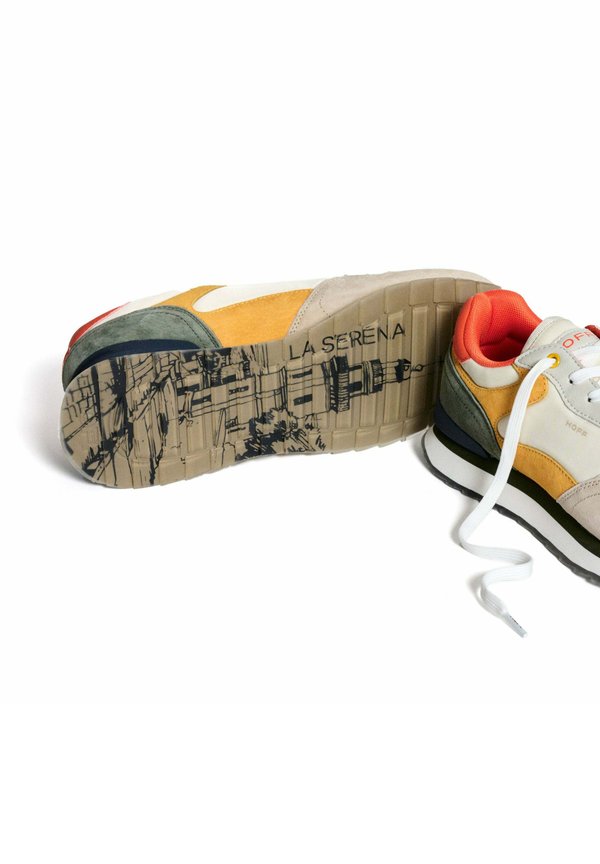 HOFF LA SERENA SNEAKERS
