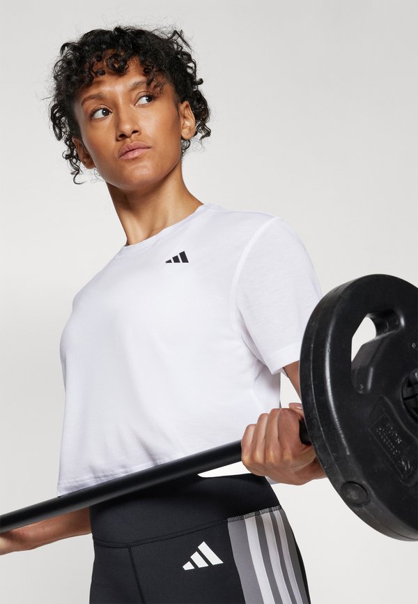 adidas Performance WORKOUT ESSENTIALS BOXY