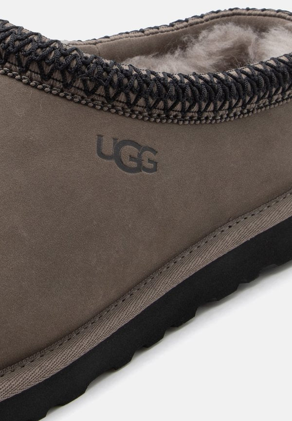 UGG TASMAN II