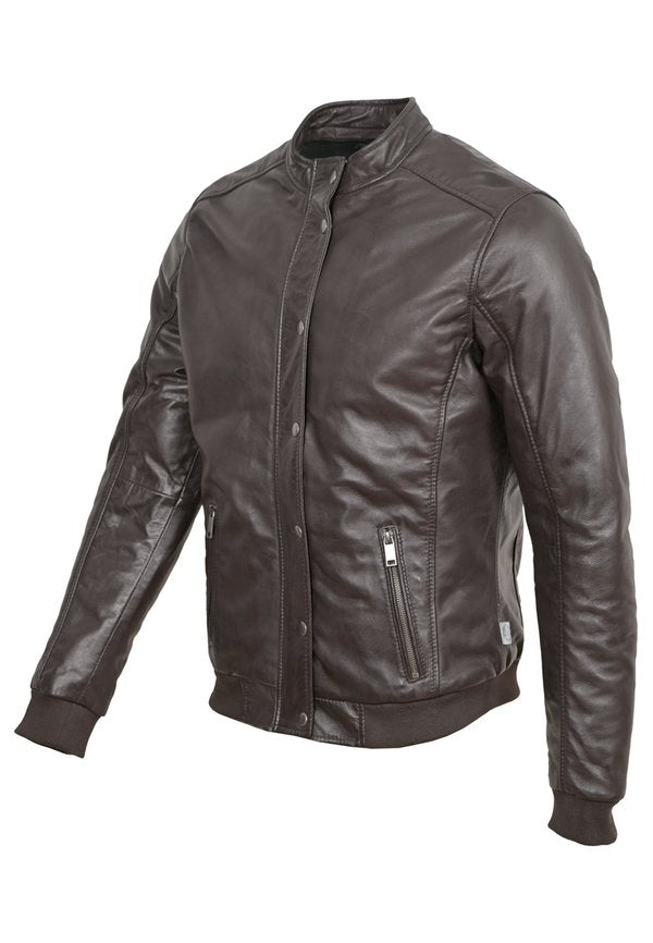 Lee Cooper