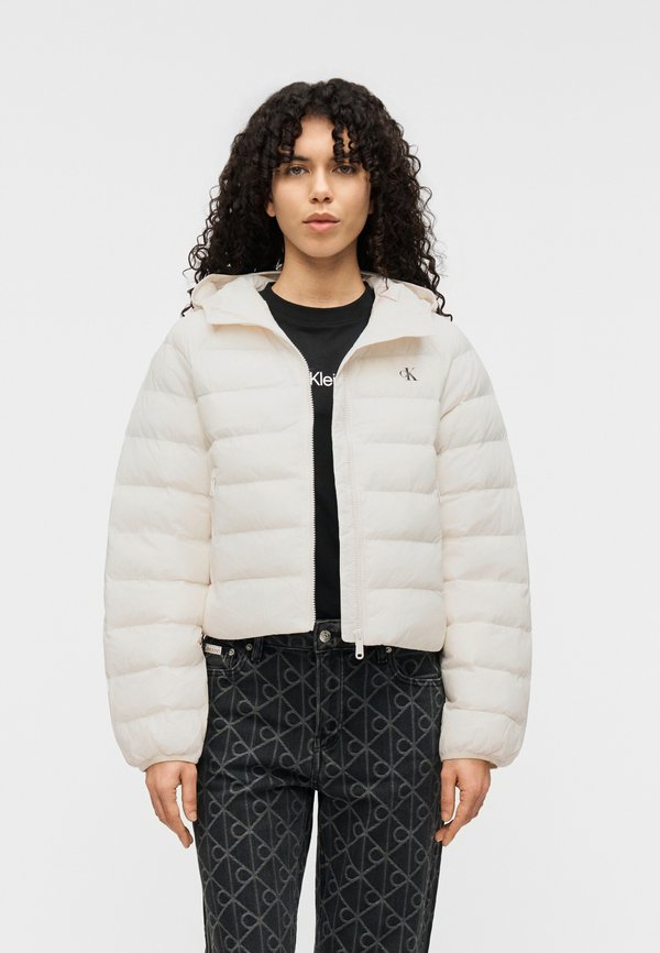 Calvin Klein Jeans LIGHTWEIGHT QUILTED JACKET PACKA