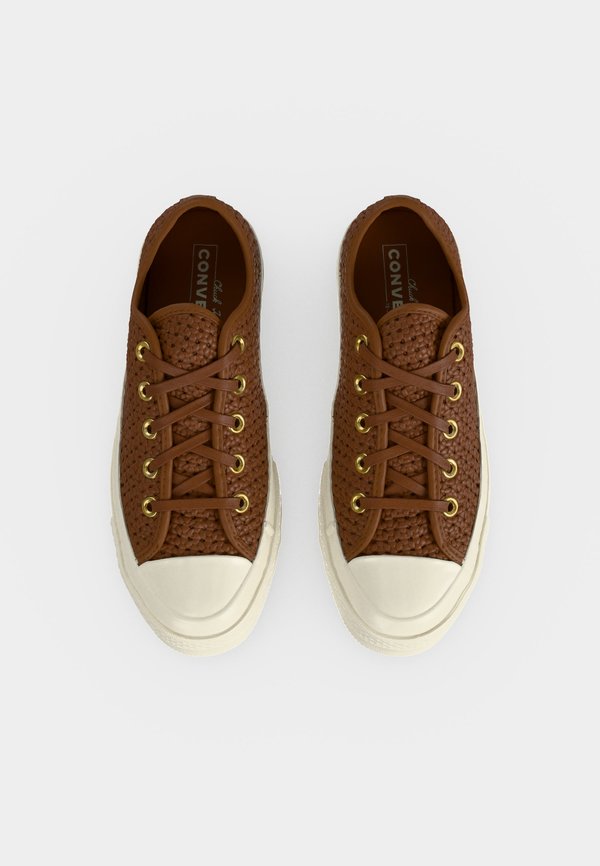 Converse CHUCK 70