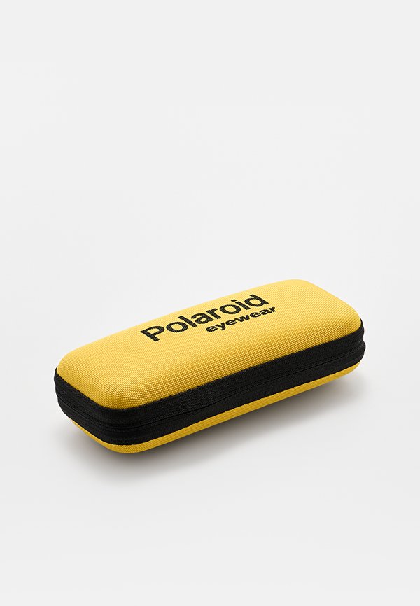 Polaroid 0