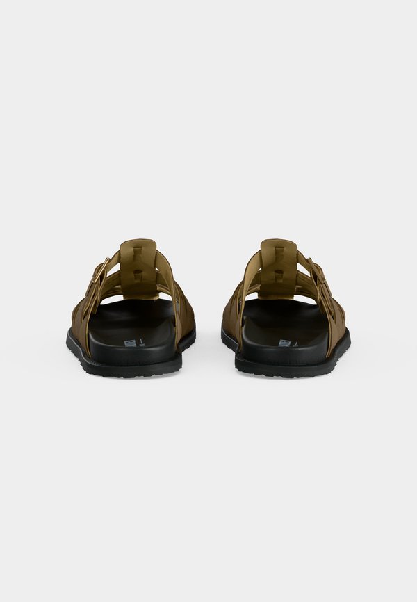 Steve Madden MARLON