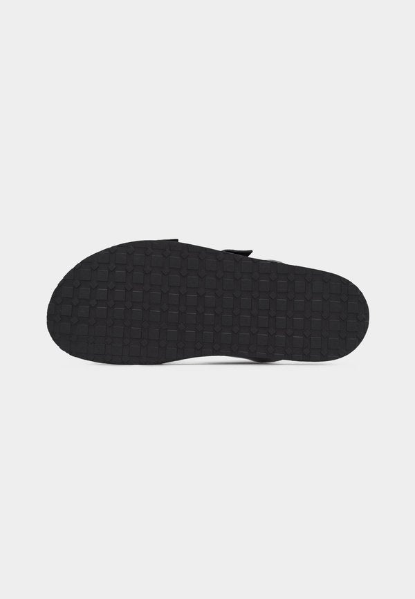Steve Madden MAGNUS