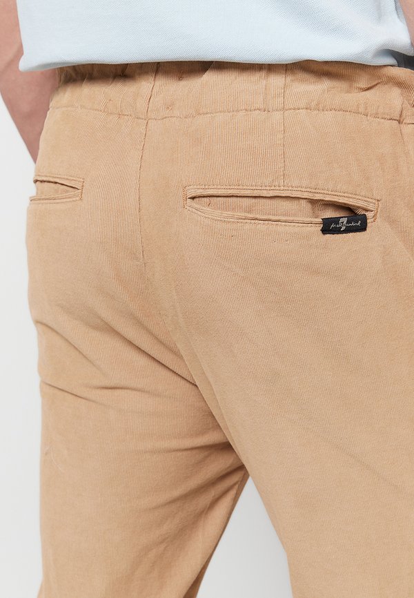 7 for all mankind DESERT REGULAR FIT