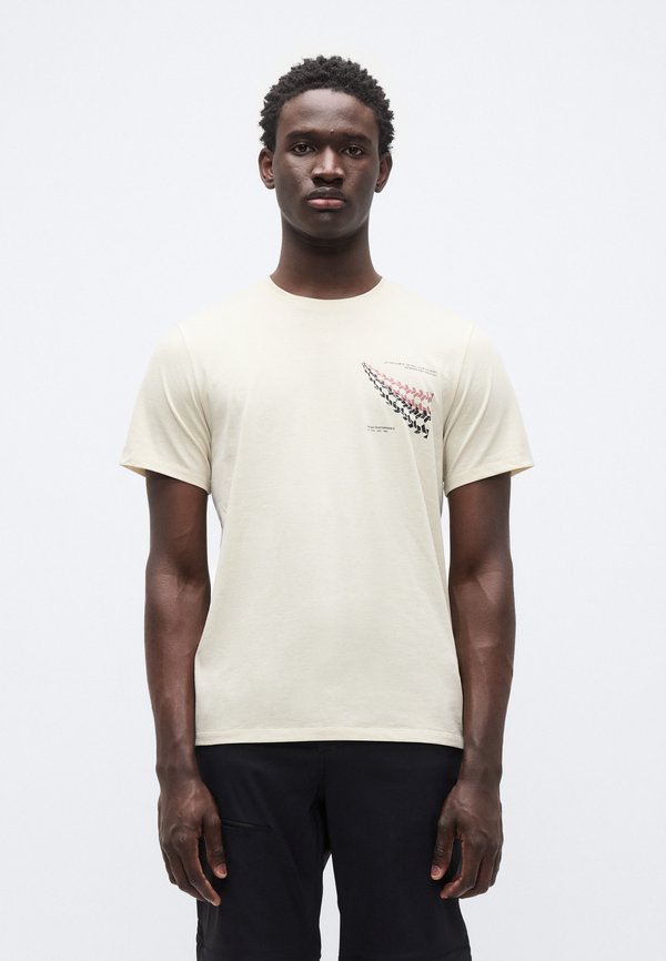 Peak Performance EXPLORE GRAPHIC TEE MEN