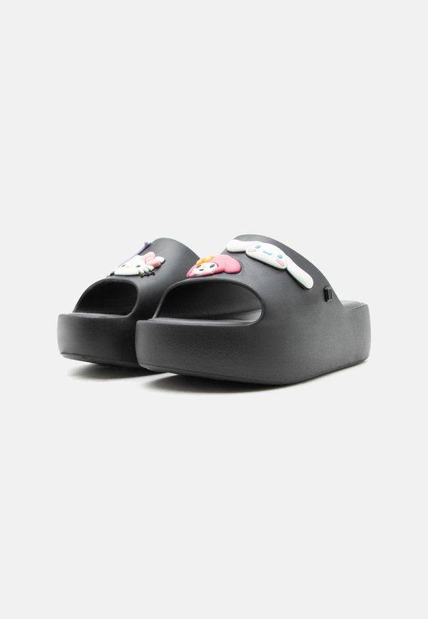Melissa FREE PLATFORM SLIDE X HELLO KITTY AND FRIENDS