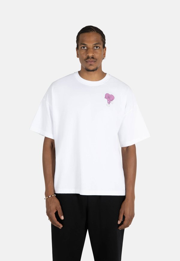 The Tracksuit Club KEEP CHASING UNISEX