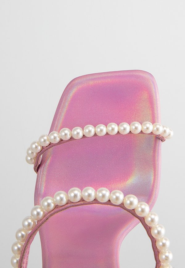 Jeffrey Campbell AKOYA