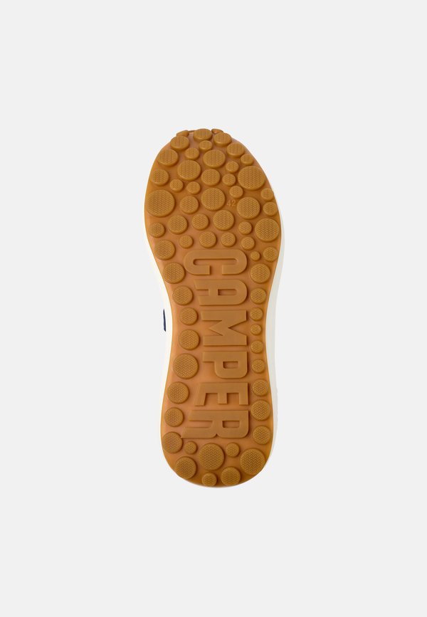 Camper PELOTAS ATHENS