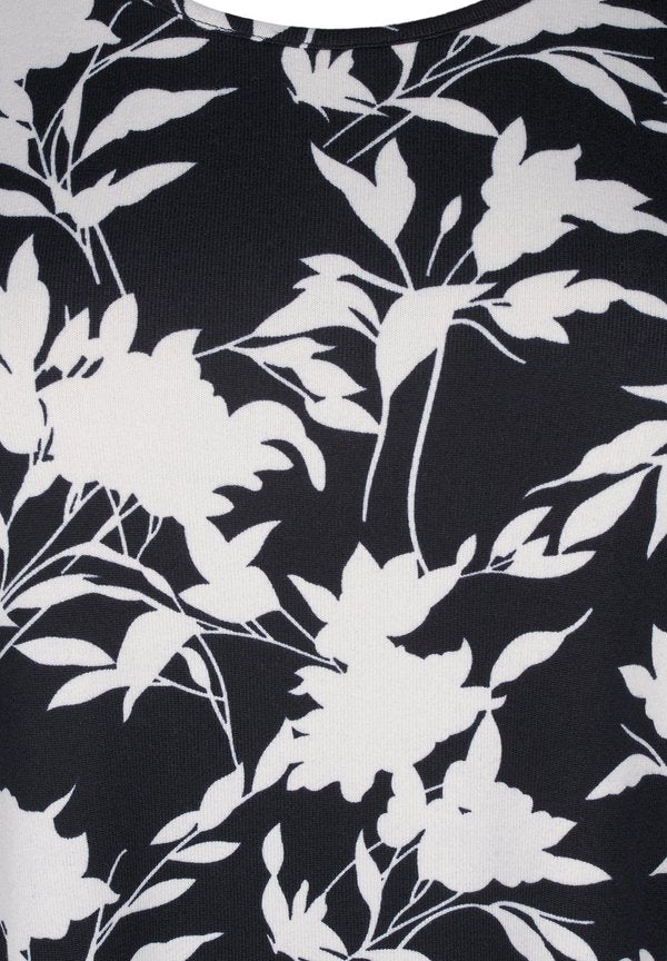 Zizzi MIT BLUMENMUSTER