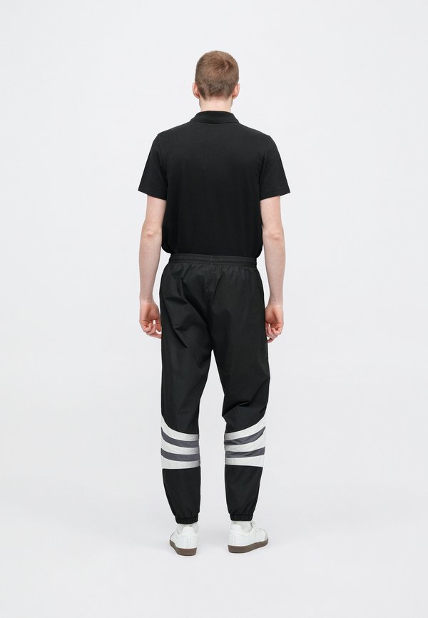 adidas Originals SANTIAGO