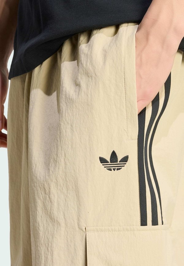 adidas Originals 3S LOOSE