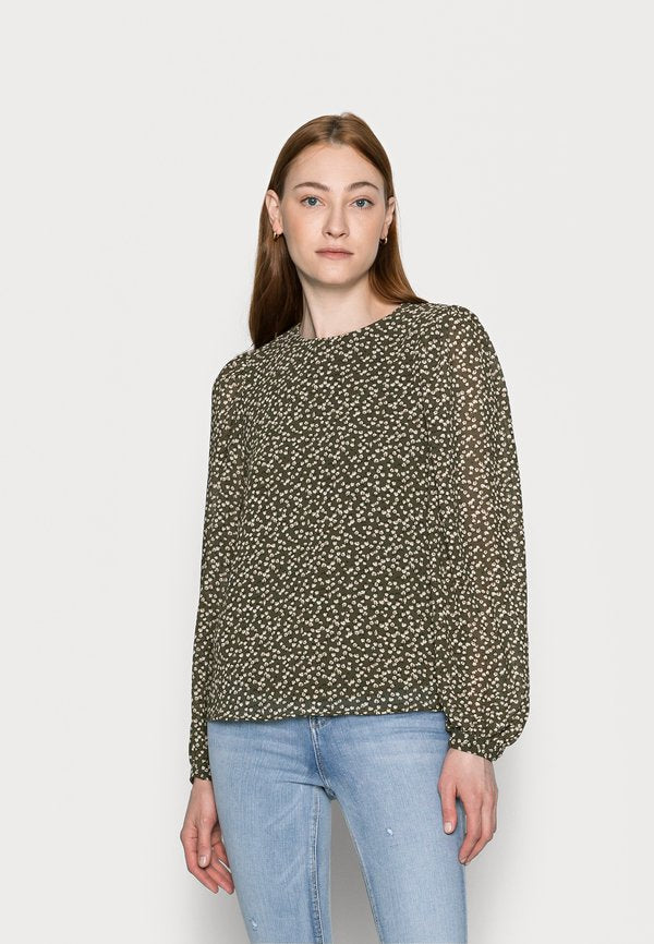 Object Tall OBJMILA